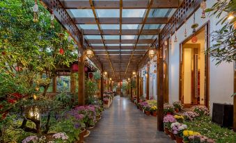 Best Li Rezen Hotel (Lijiang Old Town Waterwheel)