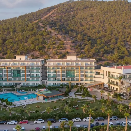 Ulu Resort Hotel - All Inclusive Отели в г. Гюльнар