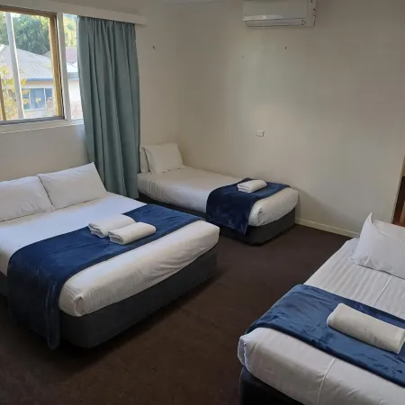 Billabong Motel