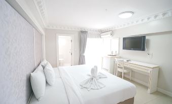 Romance Hotel Sukhumvit 97