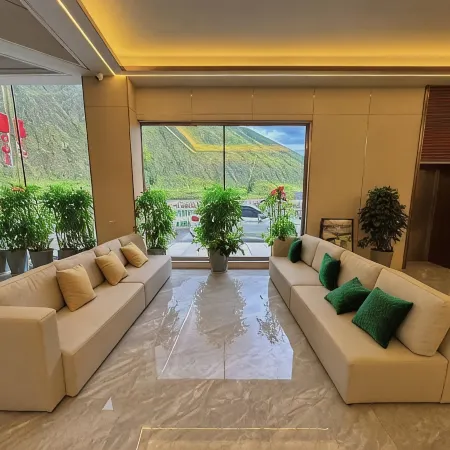 Sog Boxiang Runyi Huadu Grand Hotel (Zandan Temple)