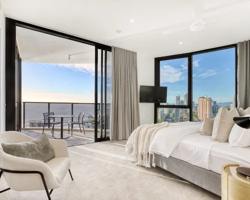 Vue Broadbeach - Official Hotels in Broadbeach