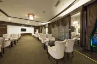 Alder Resort Hotel - gimnasio