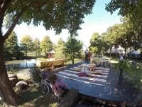 Yosemite Homestay Hotels in Yuanshan Township