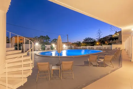โรงแรม Carcavelos บีช