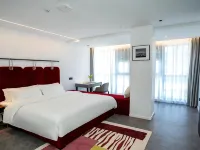 Xi Zi LI Urban Select Hotel(ZiGong Larten Park) โรงแรมในซือกง
