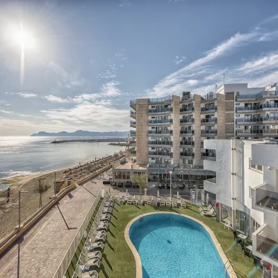 THB Gran Bahia Hotel and Apartments Hotels in der Nähe von Strand Es Comu