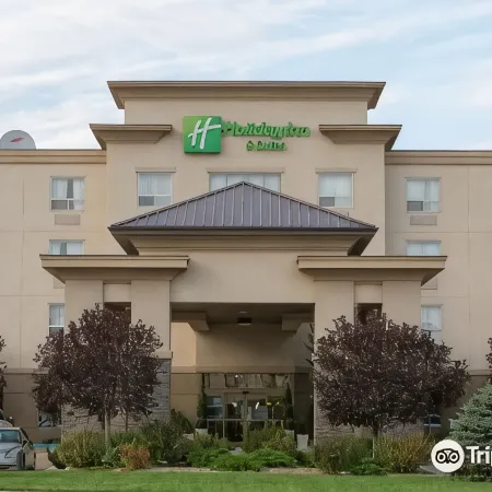 Holiday Inn & Suites LLOYDMINSTER by IHG