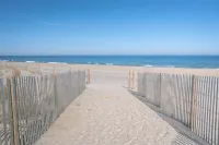 Steps from the Beach and Restaurants in Ocean City md - Homestays
