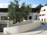 Agriturismo AgriCostella Vieste, Piscina e Parcheggio