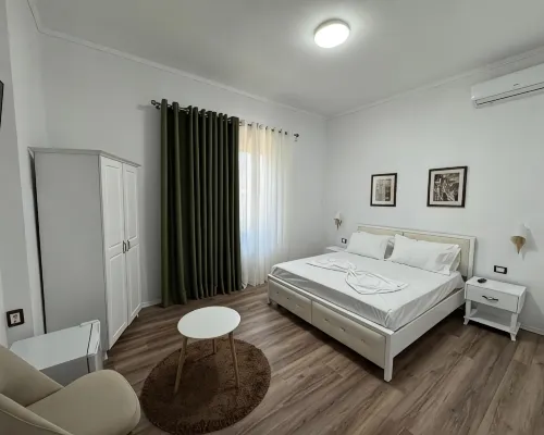 Xho's Forest Guest House Hotels in Berat