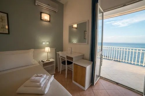 Hotel Club Perla - 2-Star