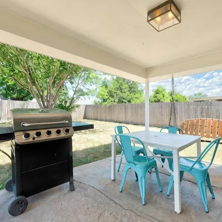Rex Ranch is a comfortable conveniently located 3 bedroom 2 bath home.