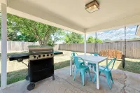 Rex Ranch is a comfortable conveniently located 3 bedroom 2 bath home.