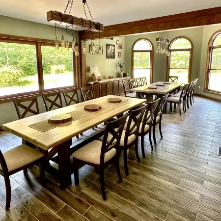 Poconos 6BR Retreat on 6 Private Acres – Hot Tub, Game Room, Fire Pit, Sleeps 16