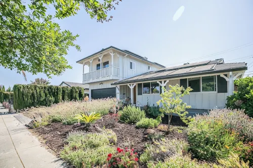 Fun 3BR w/ Pool & Slide – Pet Friendly in San Jose - Homestays