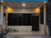 1001 Home Hotels in Sedau