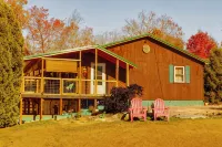 New River Gorge Pickleball Retreat, Hot Tub, Games, Family Fun Minutes To Town! - 3-Star