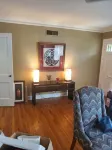 Cozy 3-bedroom bungalow in marvelous Memphis with AC, WiFi - 방갈로