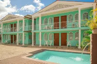 Cococabana3 newly renovated 1BR/1BA apar in downtown Coco, 5 min walk to beach.