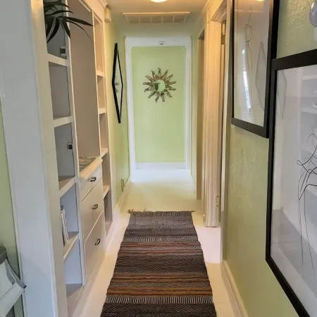 boho noc *GAME ROOM*pets welcome*king beds*freeW/D