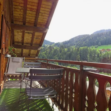 Appartement 4 Personnes Calme Avec une Belle vue sur la Montagne