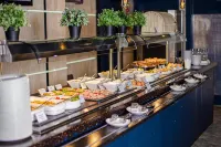 Degas Light Hotel - sarapan