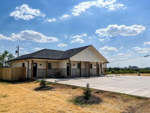 Elegant studio near downtown