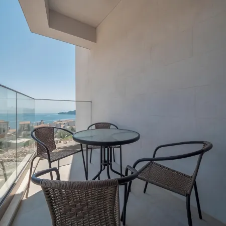 Charlene two bedroom with pool