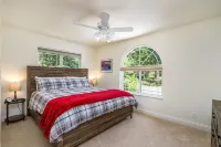 Luxury Home In Arnold With Tons of Privacy & Space - balcony
