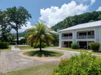 La Residence - ที่มีที่จอดรถ