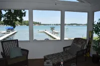 Nautical 5 Bedroom 5 Bathroom Home on Diamond Lake