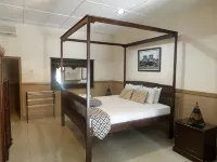 Ndalem Suratin Guesthouse