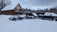Pond Island Lodge, Orv Trail Access from Drive Way - 무료 와이파이