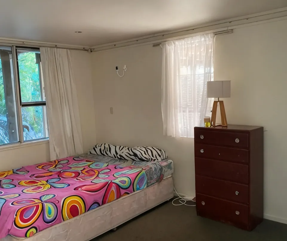 Tranquil Browns Bay Guest Rooms With Garden Views - Auckland