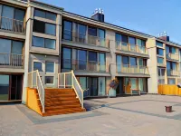 Royal Harbour Resort Hotels near Blue Mountain