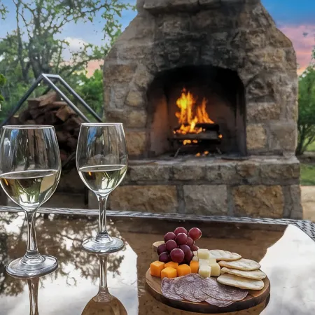 Luxury Home with Fire Pit & Hill Country Views