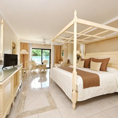 Bahia Principe Explore Akumal - All Inclusive