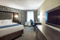 Comfort Inn Montreal Aeroport