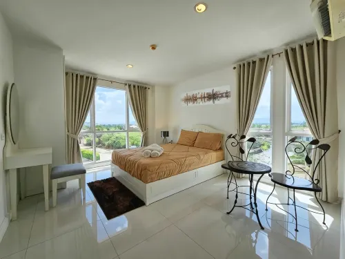 Modern 2-Bedroom Condo with Ocean and Pool Views in Cha-am