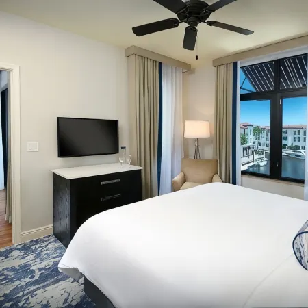Naples Bay Resort & Marina