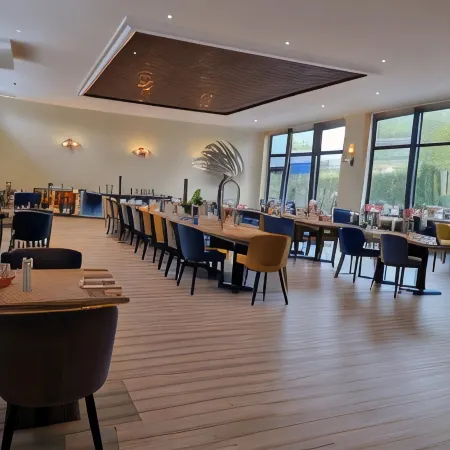 Erbenholz Hotel