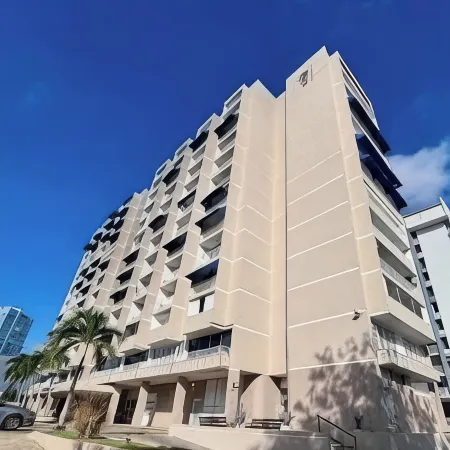CARIBBEAN PARADISE 1 BEDROOM! Walk to the Beach.