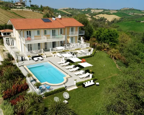 Residenza Delle Grazie Hotele w: Offida