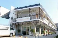Bumble V Hotel Subic - 3-Star