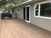 Sandy Beach, Level Lot, 4Br 2BA, 110' Shore, 2-Miles to Alexandria-License #1802 - Homestays