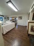 Newly Remodeled Charming Cozy 3-bedroom house in Anchorage with WiFi - 방갈로