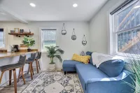 Charming 2-bedroom apartment with WiFi in Tannersville, Minutes from Camelback
