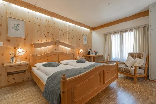 Hotel Alpina