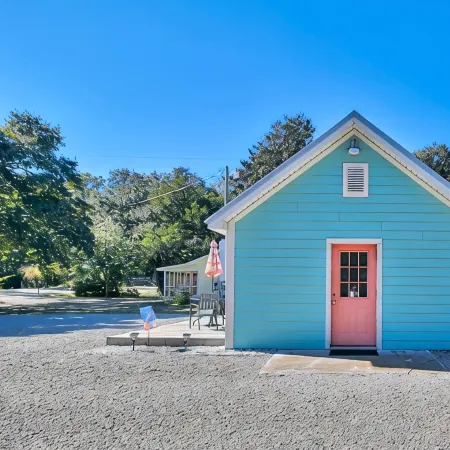 Sunnyside Inlet Cottage